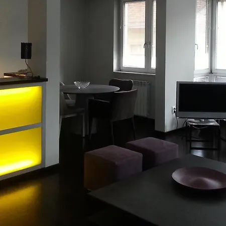 Apartment Festina Lente City Center