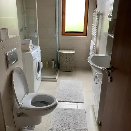 Adzem's Modern Apartment Sarajevo